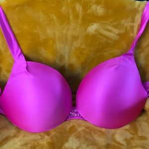 Victoria’s Secret Bra